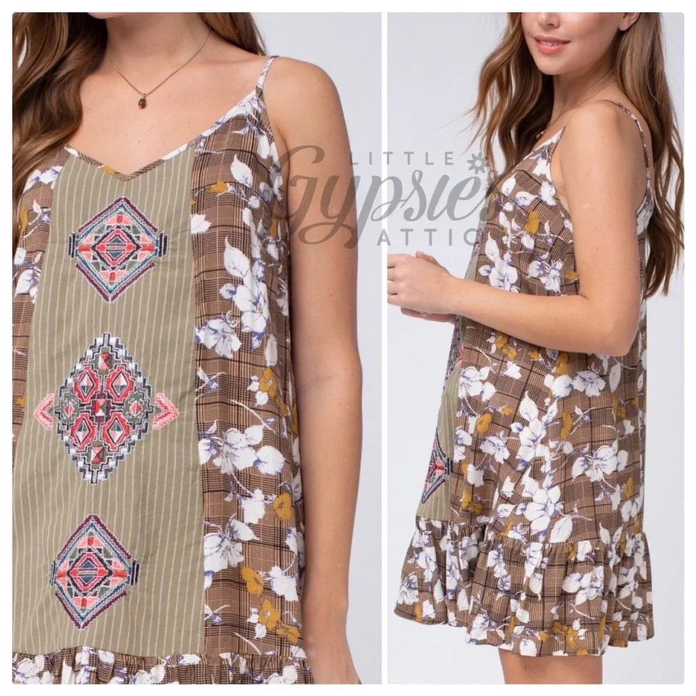 Entro Mixed Media Tunic Dress - Picture 6 of 14